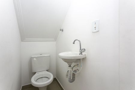 Casa de condomínio para alugar com 80m², 2 quartos e 1 vaga Casa de condomínio para alugar com 80m², 2 quartos e 1 vagaLavabo