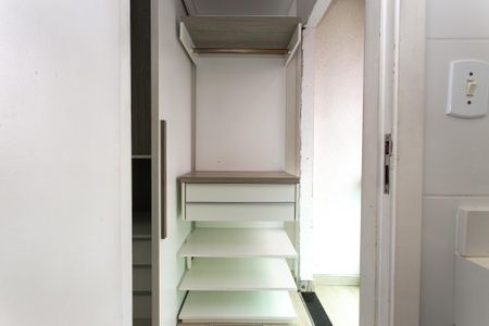 Casa de condomínio para alugar com 80m², 2 quartos e 1 vaga Casa de condomínio para alugar com 80m², 2 quartos e 1 vagaVaranda da Suíte 1