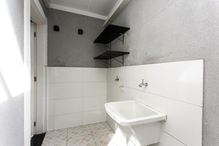 Casa de condomínio para alugar com 80m², 2 quartos e 1 vaga Casa de condomínio para alugar com 80m², 2 quartos e 1 vagaÁrea de Serviço