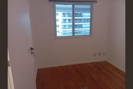 Quarto de apartamento para alugar com 3 quartos, 130m² em Barra da Tijuca, Rio de Janeiro