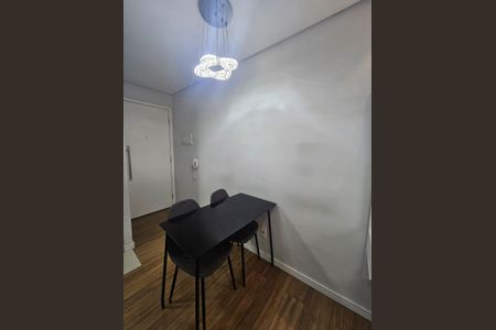 Apartamento à venda com 41m², 2 quartos e 1 vaga Apartamento à venda com 41m², 2 quartos e 1 vagaSala de Jantar