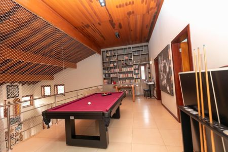 Casa de condomínio para alugar com 420m², 4 quartos e 3 vagas Casa de condomínio para alugar com 420m², 4 quartos e 3 vagasSALA DE JOGOS