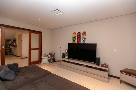 Casa de condomínio para alugar com 420m², 4 quartos e 3 vagas Casa de condomínio para alugar com 420m², 4 quartos e 3 vagasSALA DE TV