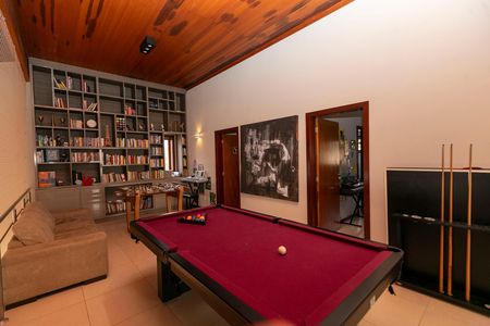 Casa de condomínio para alugar com 420m², 4 quartos e 3 vagas Casa de condomínio para alugar com 420m², 4 quartos e 3 vagasSALA DE JOGOS