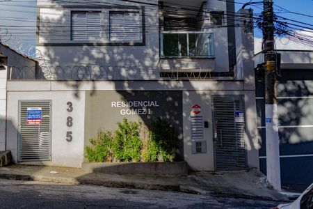 Casa de condomínio para alugar com 34m², 1 quarto e sem vaga