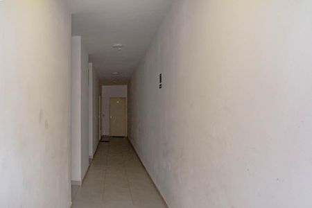 Casa de condomínio para alugar com 34m², 1 quarto e sem vaga