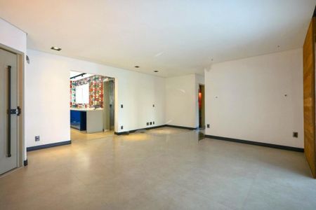 Apartamento à venda com 153m², 3 quartos e 3 vagas
