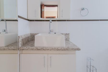 Casa para alugar com 160m², 2 quartos e 5 vagas Casa para alugar com 160m², 2 quartos e 5 vagasBanheiro suíte