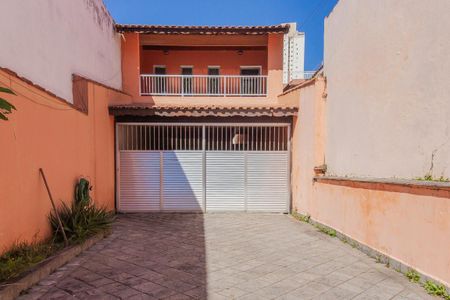 Casa para alugar com 160m², 2 quartos e 5 vagas Casa para alugar com 160m², 2 quartos e 5 vagasGaragem