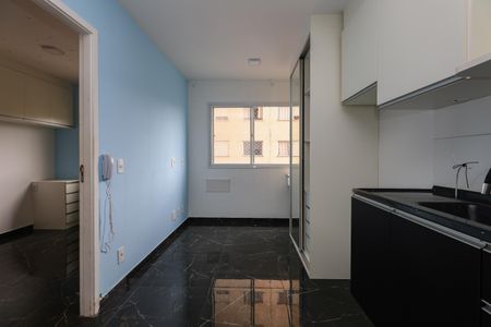 Sala de apartamento para alugar com 1 quarto, 24m² em Paraíso do Morumbi, São Paulo