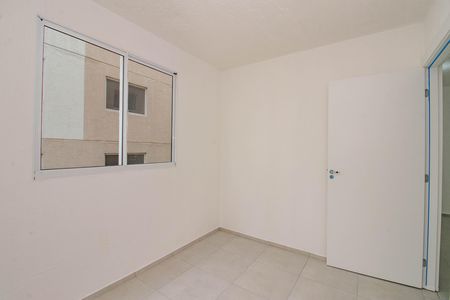 Quarto 2 de apartamento para alugar com 2 quartos, 41m² em Passo das Pedras, Porto Alegre