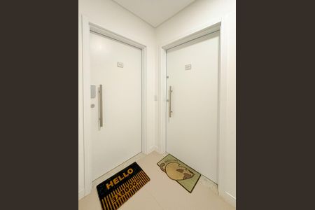 Apartamento para alugar com 83m², 2 quartos e 2 vagasHall social