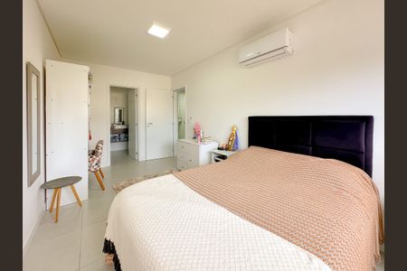Suíte  de apartamento para alugar com 2 quartos, 83m² em Ingleses do Rio Vermelho, Florianópolis