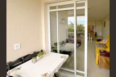 Apartamento para alugar com 83m², 2 quartos e 2 vagasVaranda da Sala