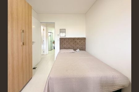 Apartamento para alugar com 83m², 2 quartos e 2 vagasQuarto 