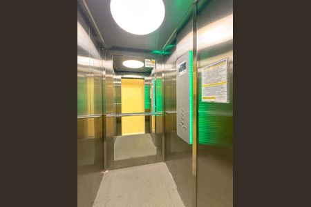 Apartamento para alugar com 83m², 2 quartos e 2 vagasElevador
