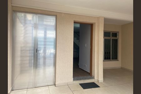 Casa à venda com 145m², 2 quartos e 1 vagaGaragem