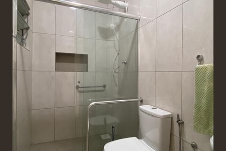 Casa à venda com 145m², 2 quartos e 1 vagaBanheiro 2