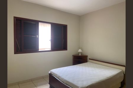 Casa à venda com 145m², 2 quartos e 1 vagaQuarto 2