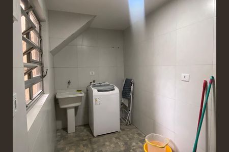 Casa à venda com 145m², 2 quartos e 1 vagaÁrea de Serviço
