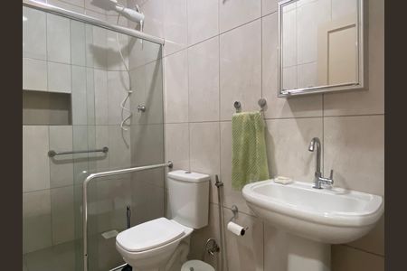 Casa à venda com 145m², 2 quartos e 1 vagaBanheiro 2