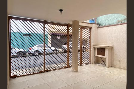 Casa à venda com 145m², 2 quartos e 1 vagaGaragem
