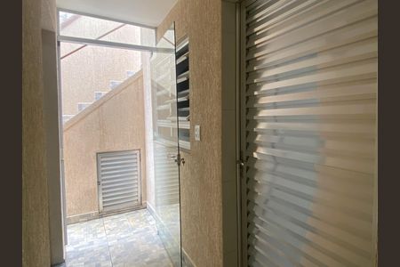 Casa à venda com 145m², 2 quartos e 1 vagaÁrea externa