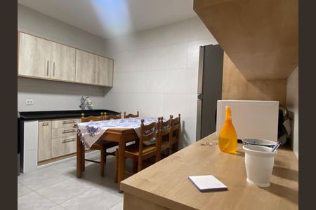 Casa à venda com 145m², 2 quartos e 1 vagaCozinha