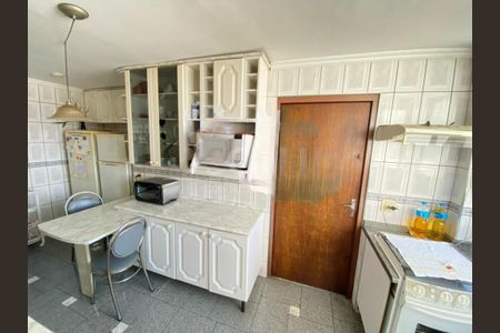 Apartamento à venda com 80m², 2 quartos e 2 vagas