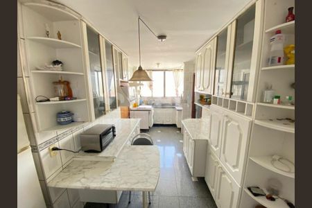 Apartamento à venda com 80m², 2 quartos e 2 vagas