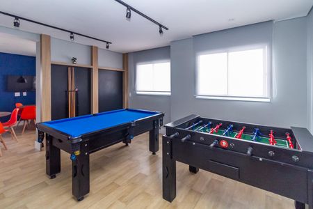 Apartamento para alugar com 33m², 2 quartos e sem vaga Apartamento para alugar com 33m², 2 quartos e sem vagaSalão de jogos