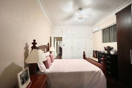 Apartamento à venda com 140m², 3 quartos e 2 vagasQuarto 1