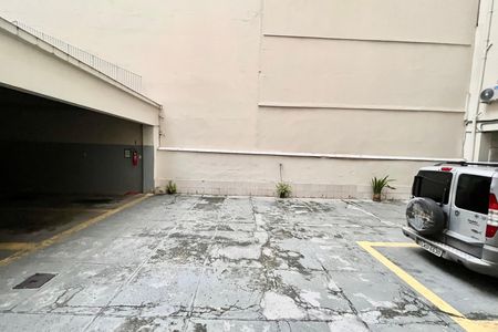 Garagem de apartamento para alugar com 3 quartos, 140m² em Copacabana, Rio de Janeiro