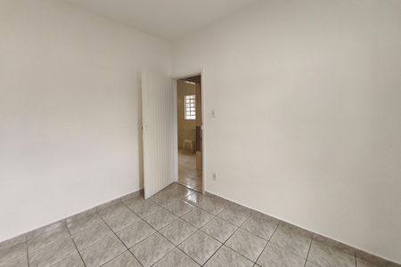 Casa para alugar com 200m², 3 quartos e 3 vagas Casa para alugar com 200m², 3 quartos e 3 vagasQuarto 3