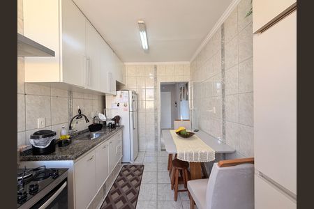 Apartamento à venda com 65m², 2 quartos e 1 vagaCozinha