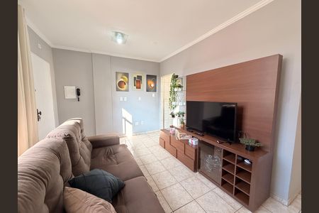 Sala de apartamento à venda com 2 quartos, 65m² em Vila Rami, Jundiaí