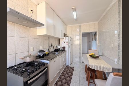 Apartamento à venda com 65m², 2 quartos e 1 vagaCozinha