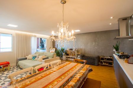 Sala de apartamento à venda com 3 quartos, 115m² em Vila Valparaíso, Santo André