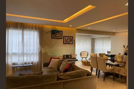 Apartamento à venda com 4 quartos, 222m² em Vila Olímpia, São Paulo