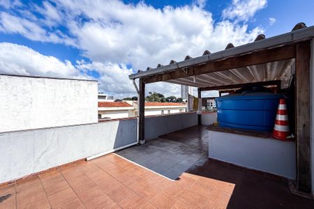 Varanda de casa à venda com 4 quartos, 247m² em Vila Canero, São Paulo