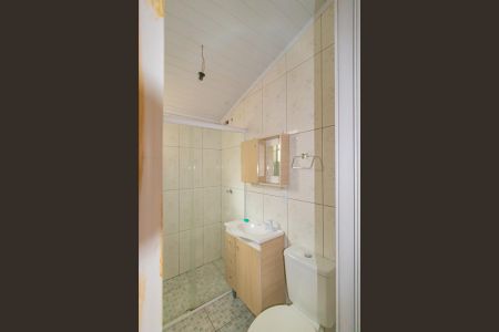 Casa à venda com 120m², 2 quartos e 2 vagasBanheiro Social