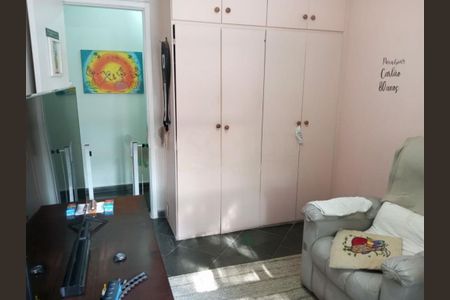Casa à venda com 5 quartos, 302m² em Vila Nova Caledonia, São Paulo