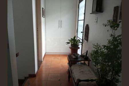 Casa à venda com 5 quartos, 302m² em Vila Nova Caledonia, São Paulo