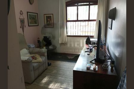 Casa à venda com 302m², 5 quartos e 4 vagas