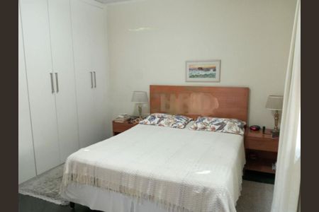 Casa à venda com 302m², 5 quartos e 4 vagas