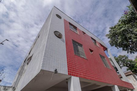 Apartamento para alugar com 90m², 2 quartos e 2 vagas Apartamento para alugar com 90m², 2 quartos e 2 vagasFachada