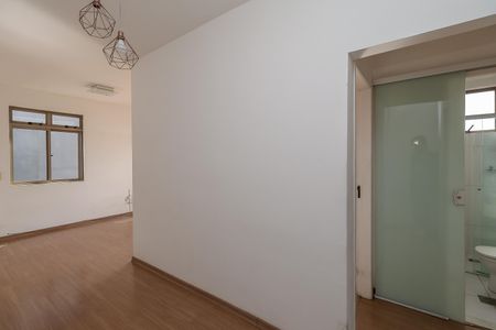Sala de apartamento para alugar com 2 quartos, 90m² em Jardim Atlântico, Belo Horizonte