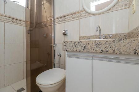 Apartamento para alugar com 90m², 2 quartos e 2 vagas Apartamento para alugar com 90m², 2 quartos e 2 vagasBanheiro da Suíte