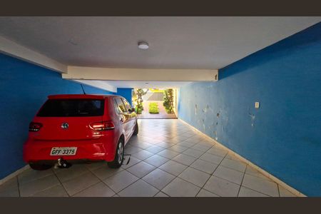 Casa à venda com 3 quartos, 311m² em Jardim Ubirajara, São Paulo
