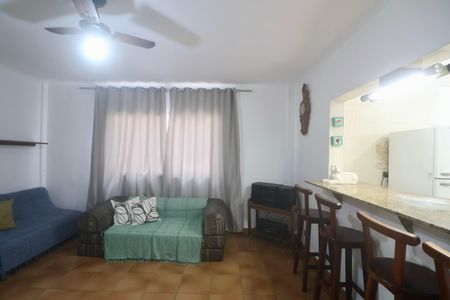 Sala de apartamento para alugar com 1 quarto, 47m² em Jardim Tres Marias, Guarujá